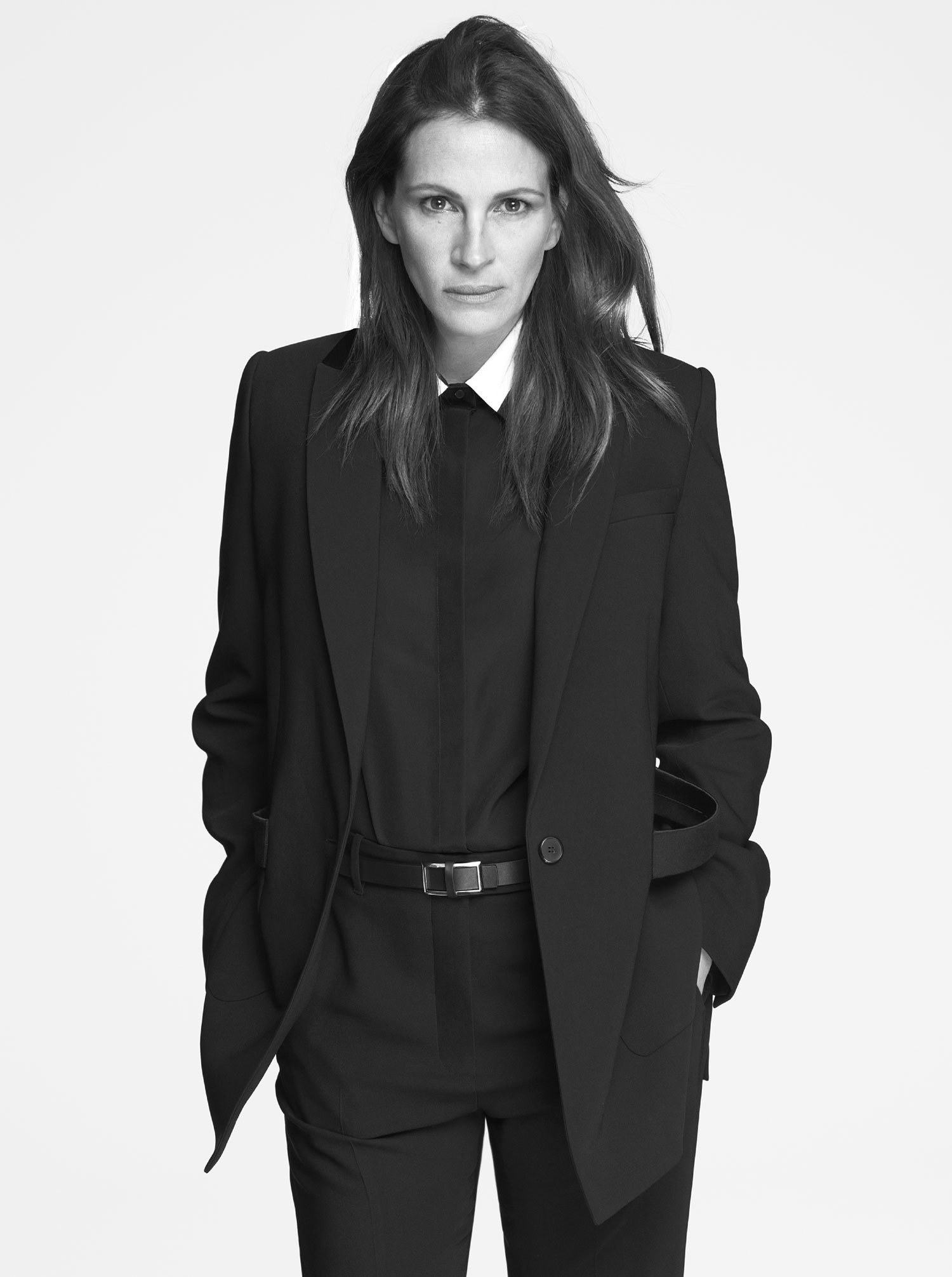 ​julia roberts is the new face of givenchy