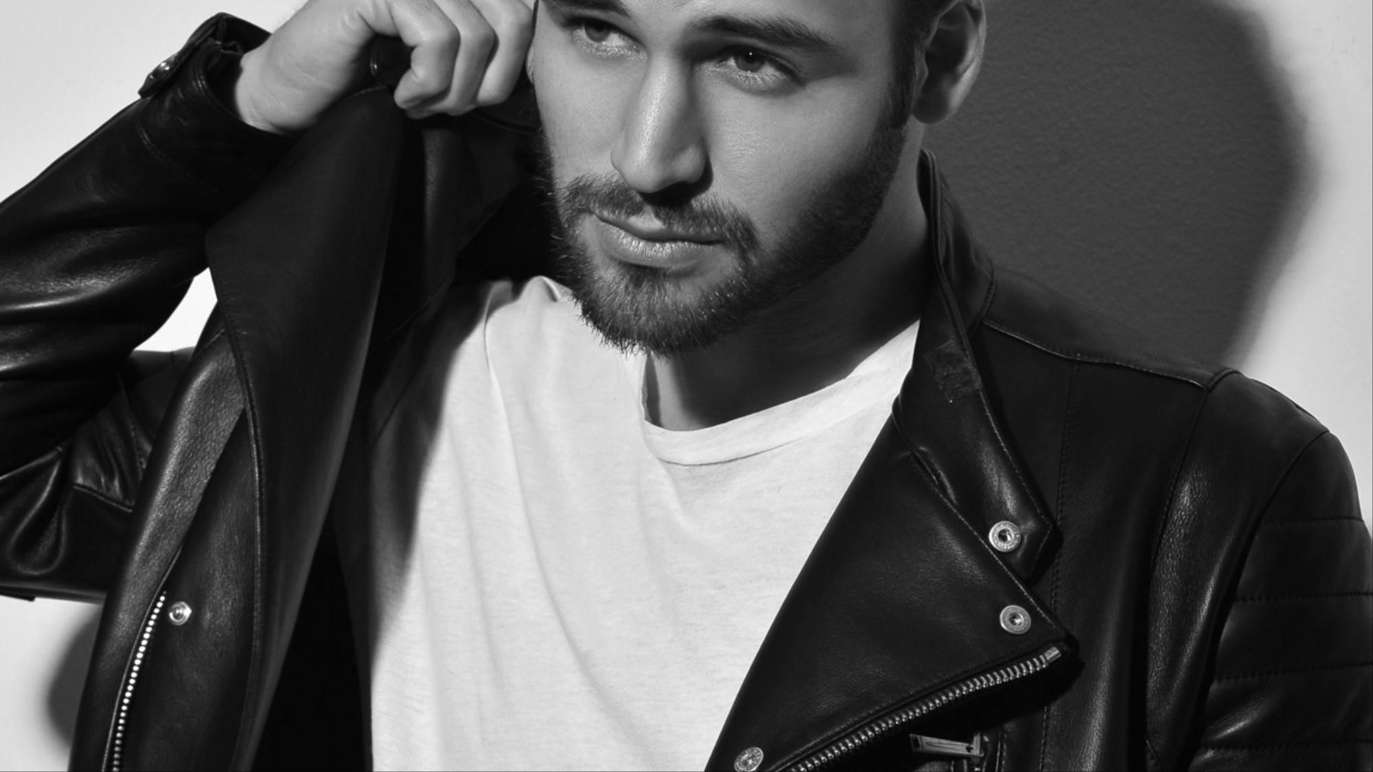 Meet Ryan Guzman The Boy Next Door I D