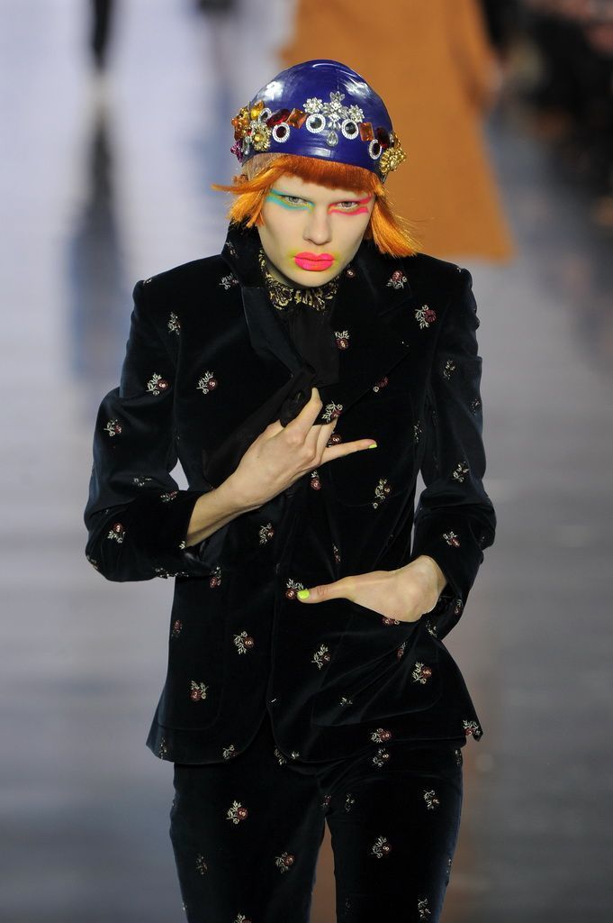 John Galliano Sent Hunchbacked Models Down the Runway at Margiela -  Fashionista