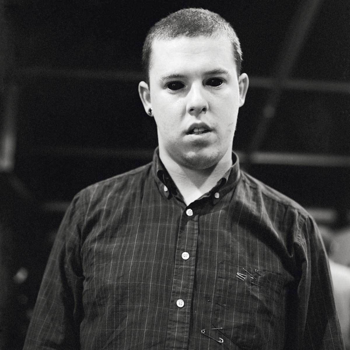 gary wallis takes us backstage at lee mcqueen’s controversial early ...