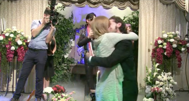 Shia Labeouf And Mia Goth S Live Streamed Vegas Wedding Was Weirdly Romantic I D