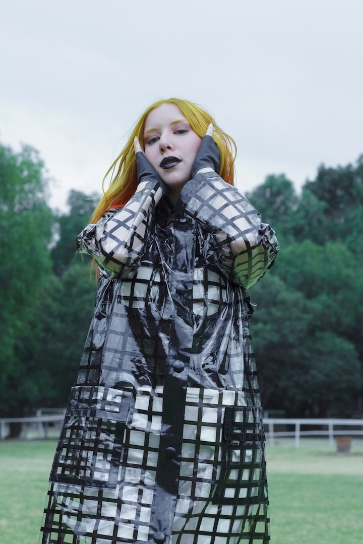 katie stelmanis of austra is making electro-pop to fuel a revolution - i-D
