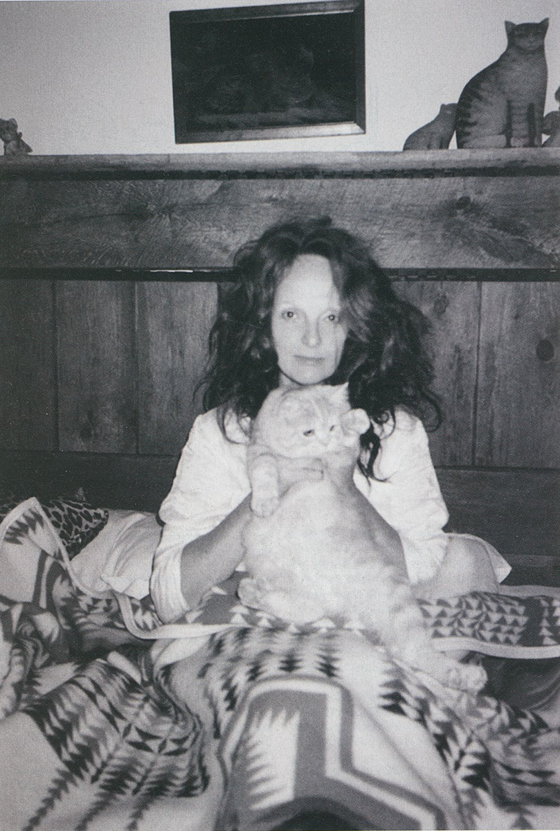 Grace Coddington's Cats for Balenciaga – At 70 Her Cats Are Out ON