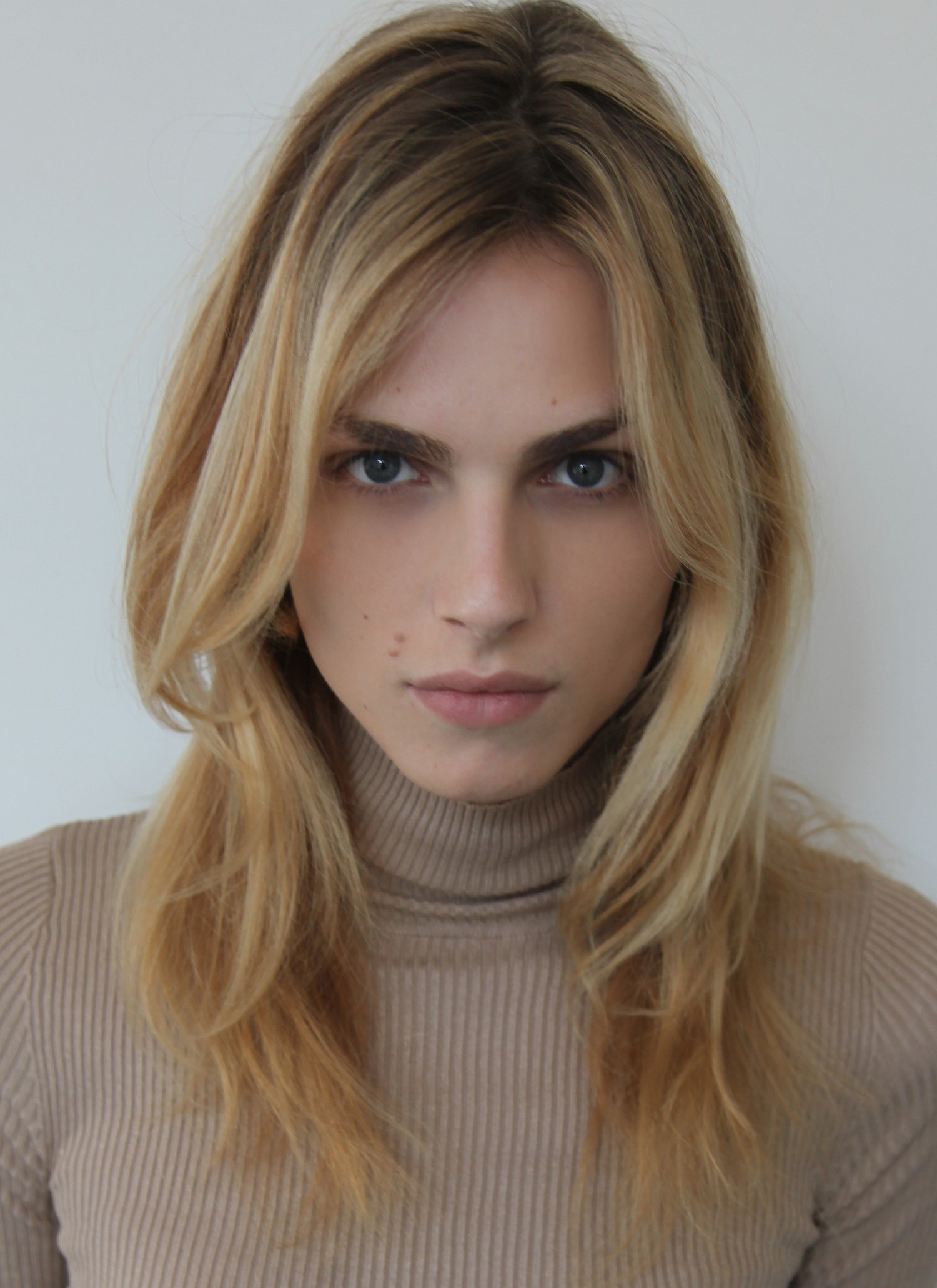andreja pejic lands a major make-up contract in a breakthrough for ...