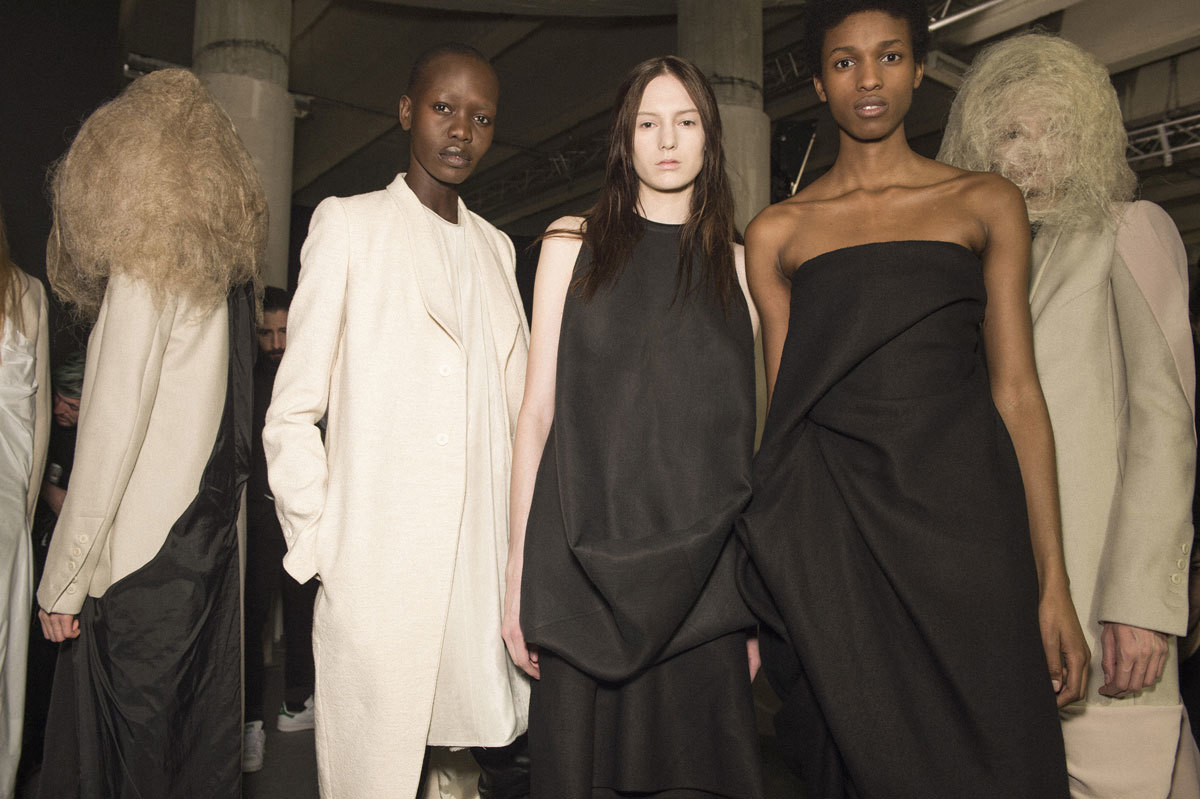 rick owens reconnects for fall/winter 16 | look | i-D