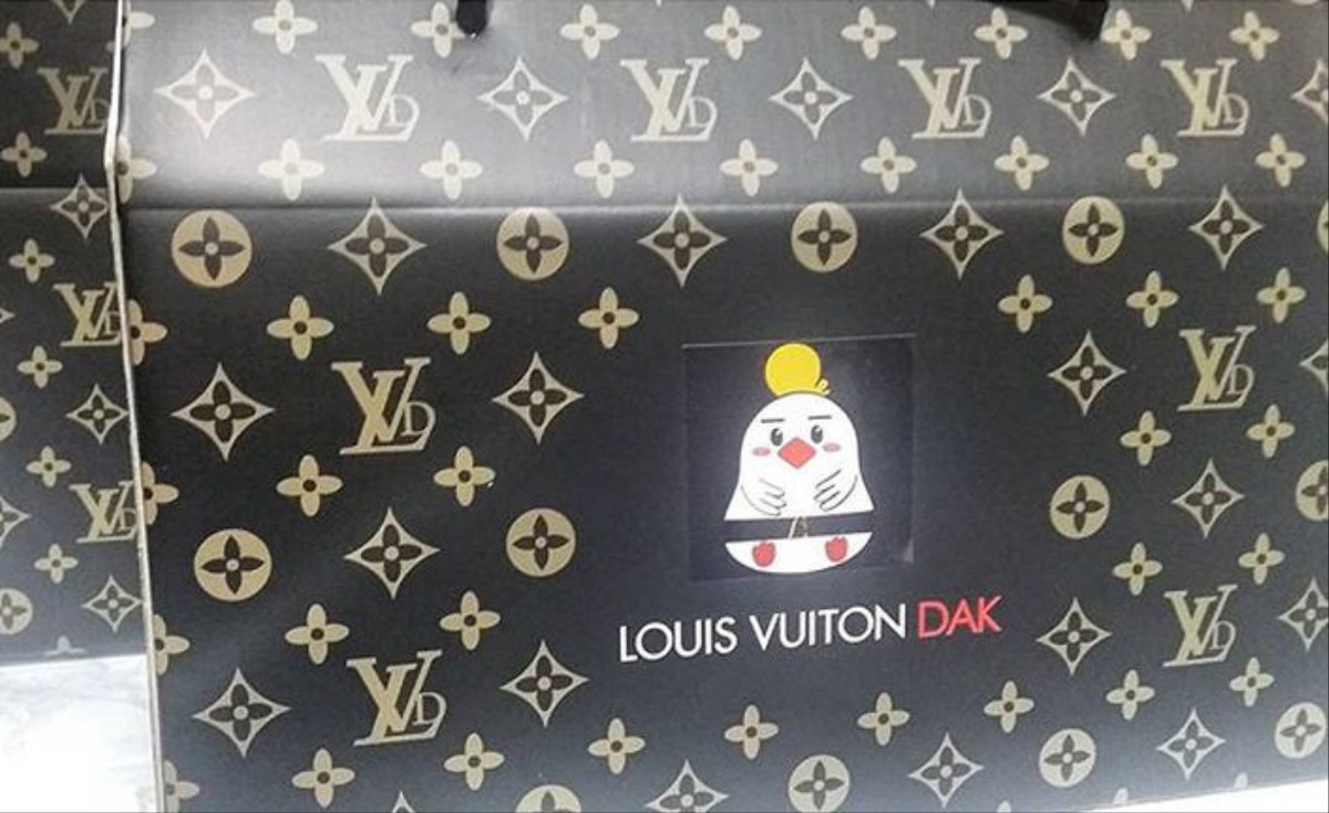🍗 Not a fan of fried chicken – Louis Vuitton