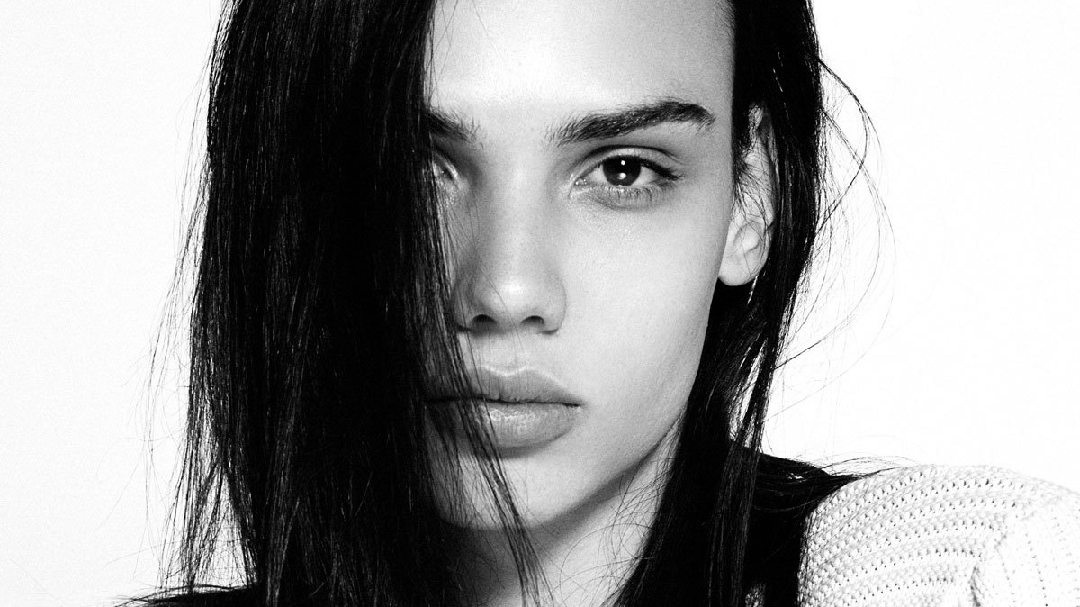 A Lesson In Gender With Model Siobhan Atwell