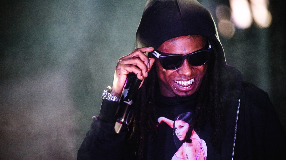 Lil Wayne Officiated A Gay Couples Wedding While In Prison